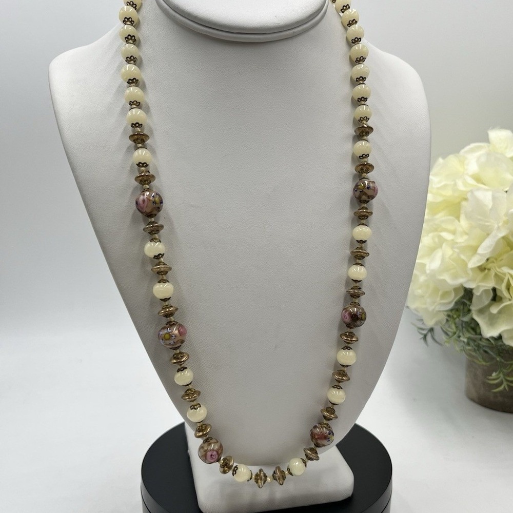 Vintage Venetian Glass Wedding Cake Bead Necklace Lampwork Pink/Gold Roses/Cream